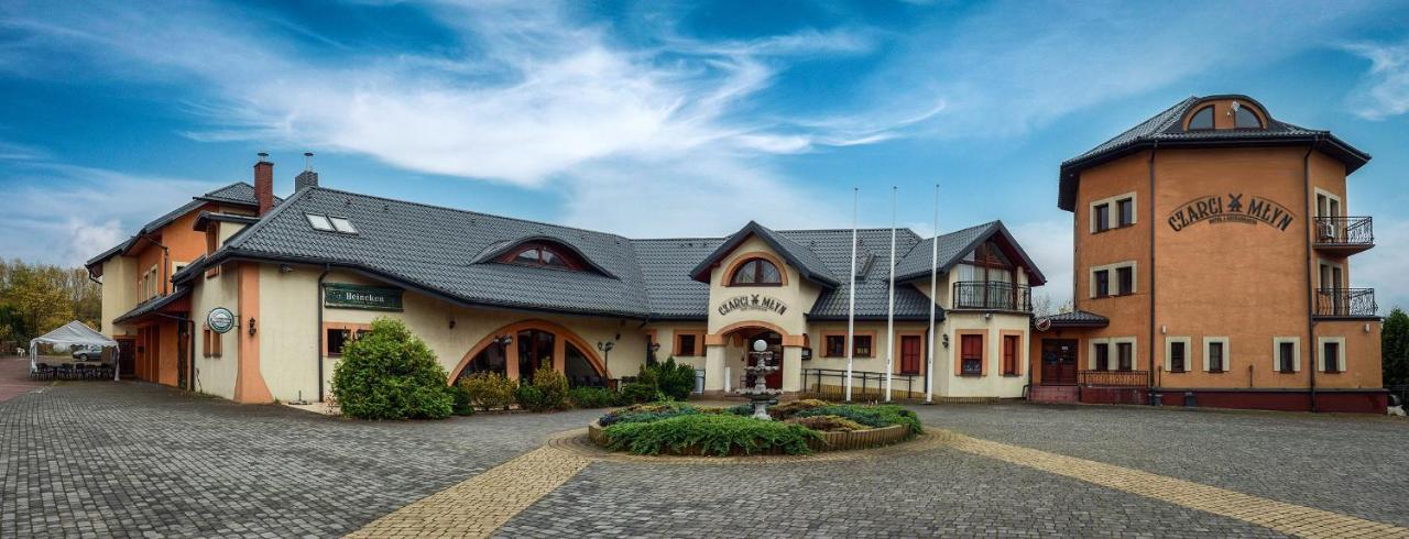 Bed and Breakfast Gosciniec Czarci Mlyn Бендзин Екстер'єр фото