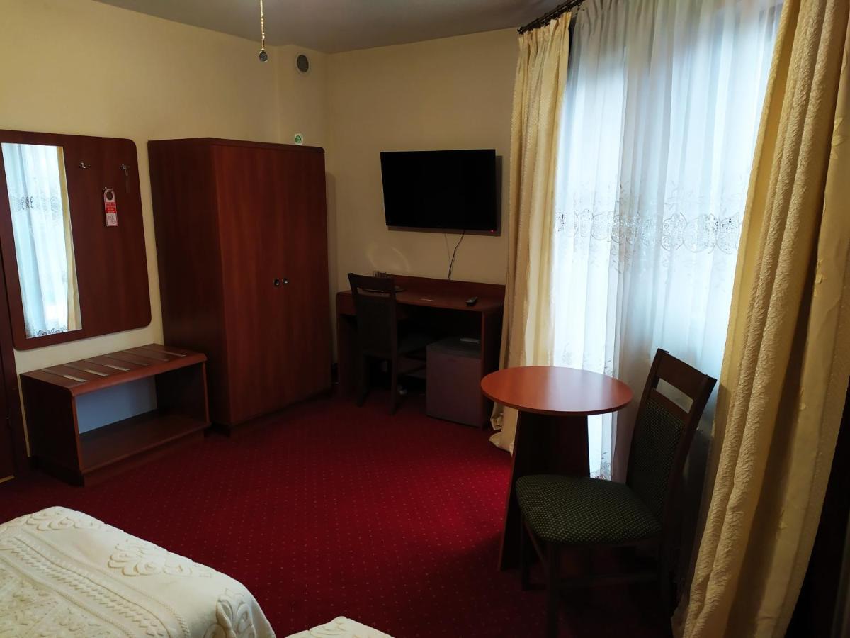 Bed and Breakfast Gosciniec Czarci Mlyn Бендзин Екстер'єр фото